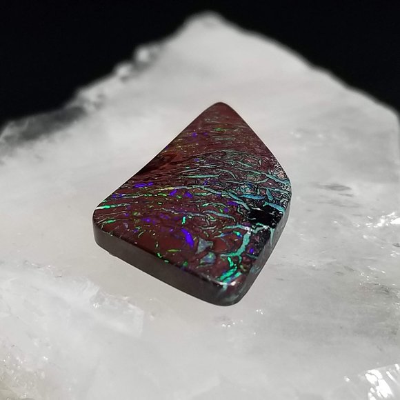 Australian Koroit Opal * 25.63 x 16.02 x 4.19mm - Picture 8 of 13